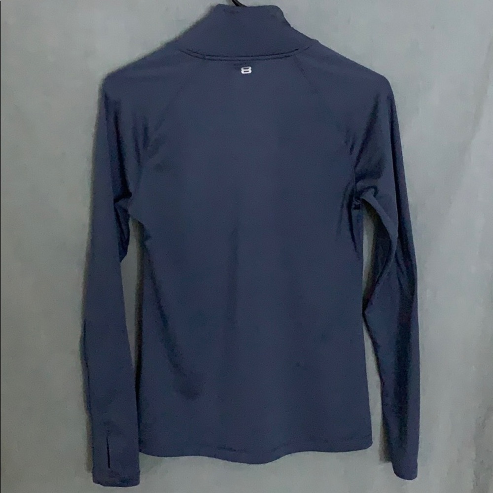 Workout Pullover - Picture 4 of 4